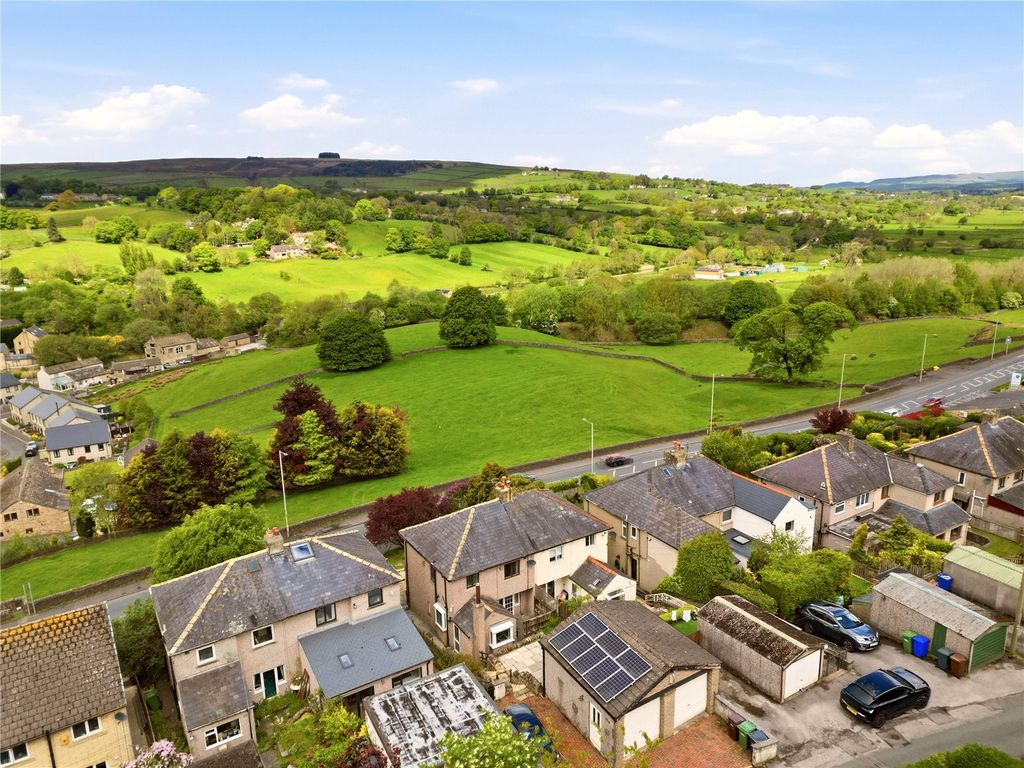 Property photo 2 of 28 Drone