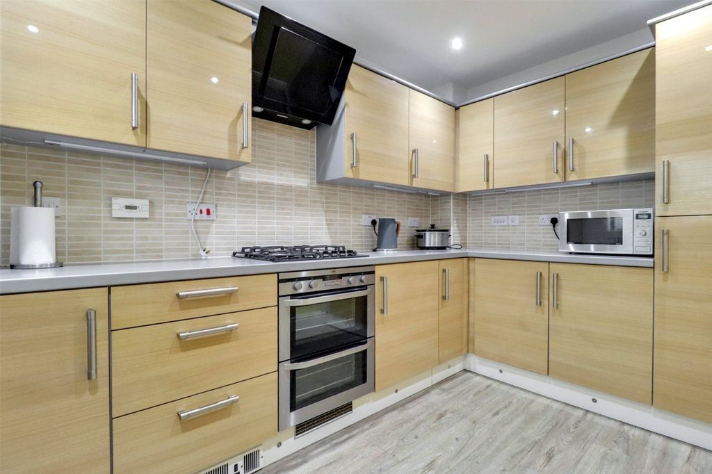 Property photo 3 of 15 Picture No. 09