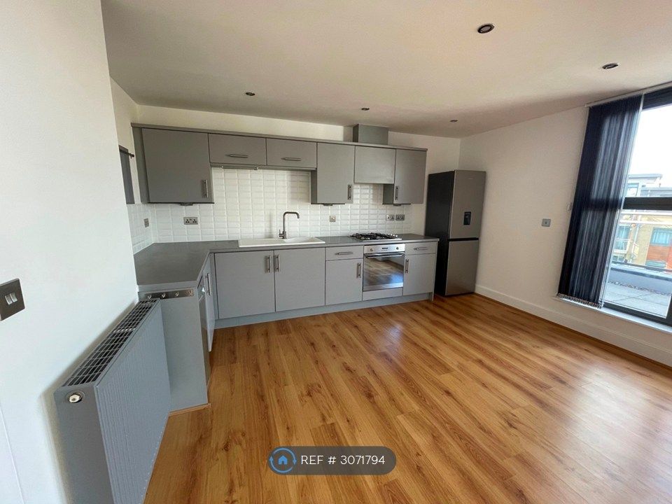 Property photo 2 of 15 Kitchen Area