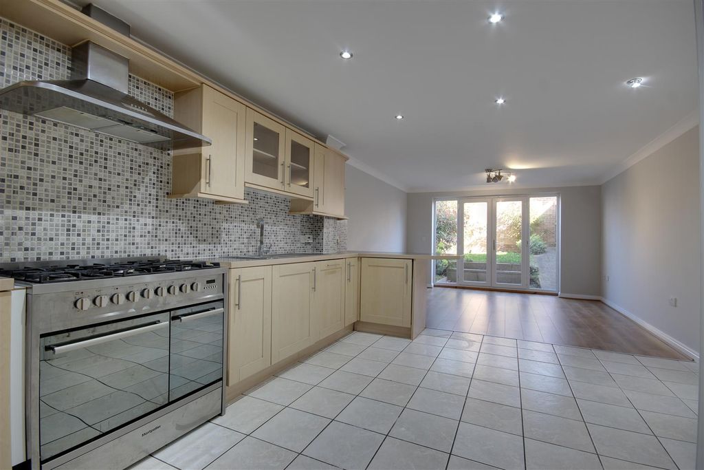 Property photo 3 of 12 Open Plan Living Kitchen