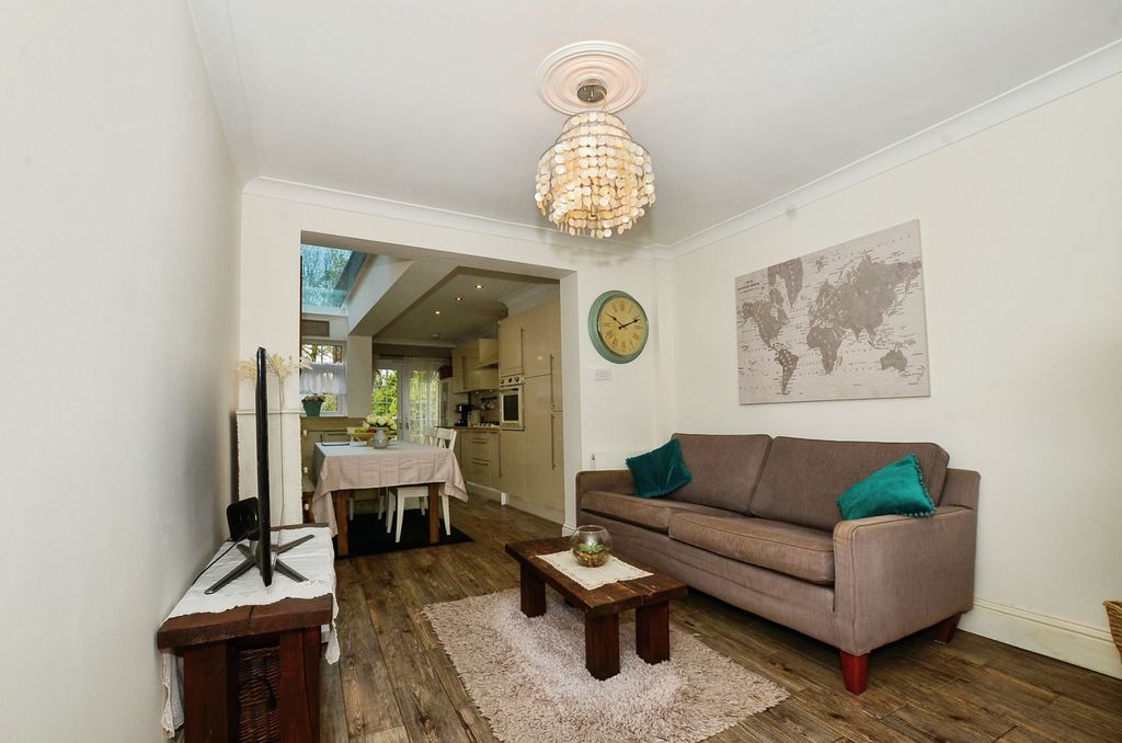 Property photo 2 of 16 Dsc_8986