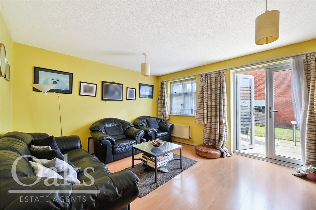 Property photo 2 of 12 Picture No. 11