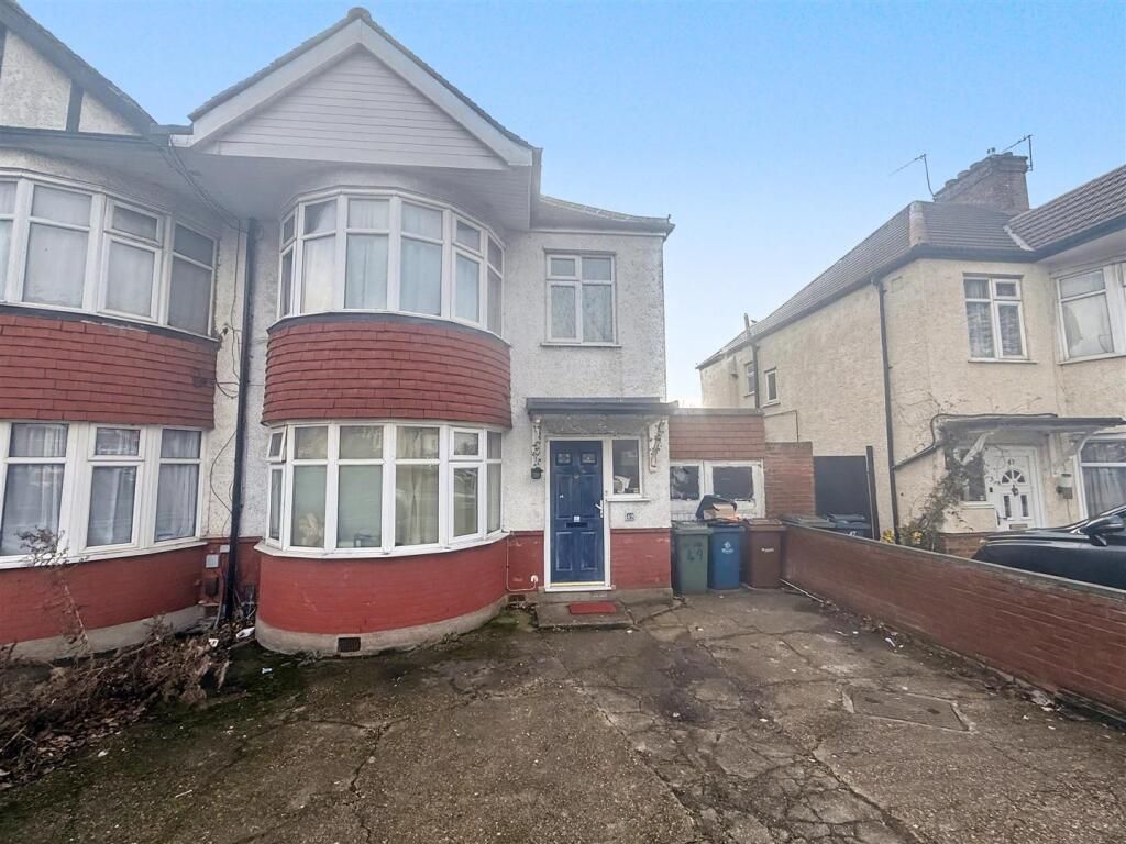 Property photo 1 of 12