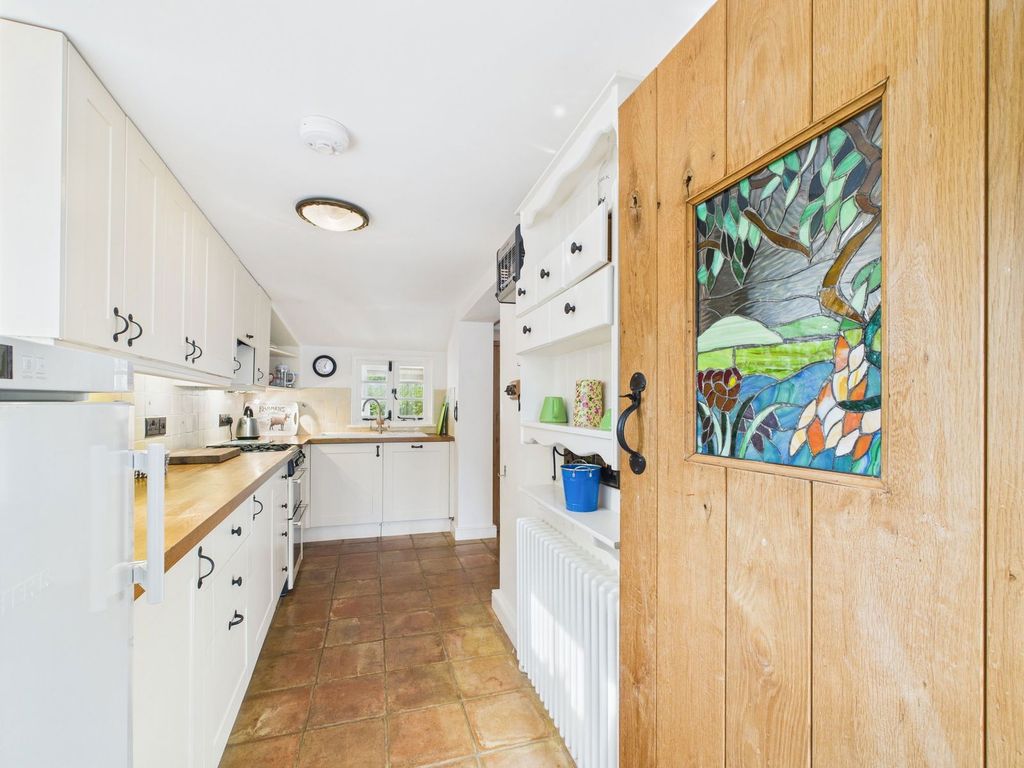 Property photo 2 of 24