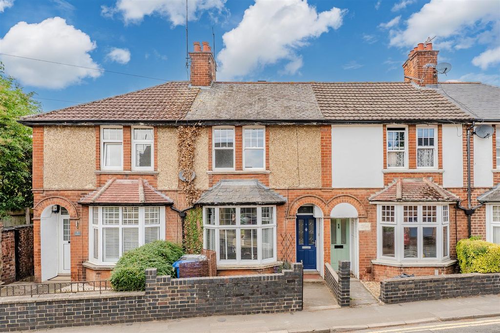 Property photo 1 of 24