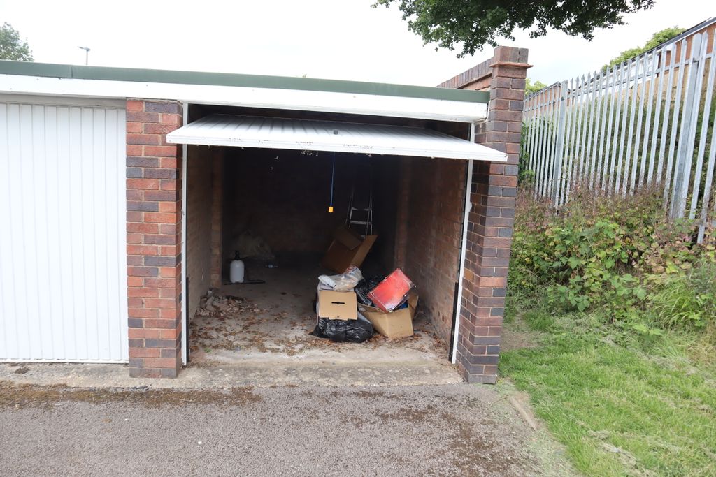 Property photo 3 of 26