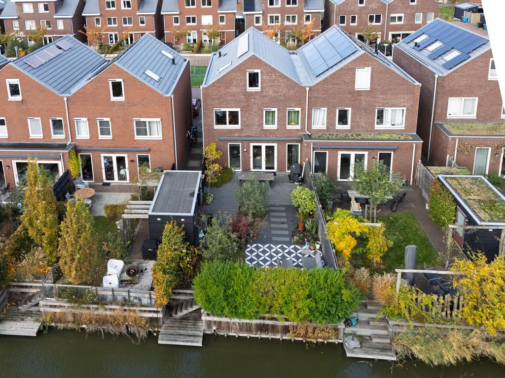 Property photo 3 of 51