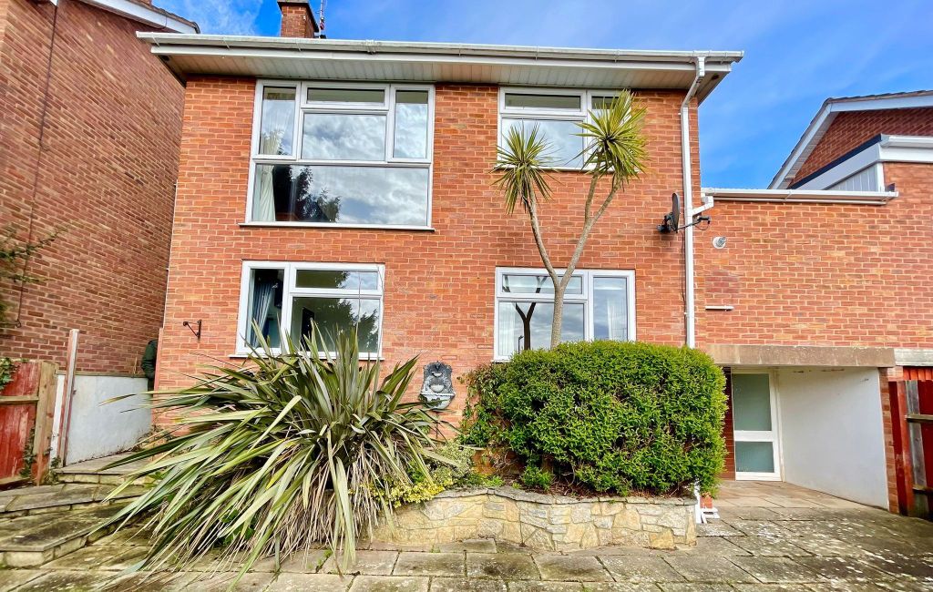Property photo 1 of 14