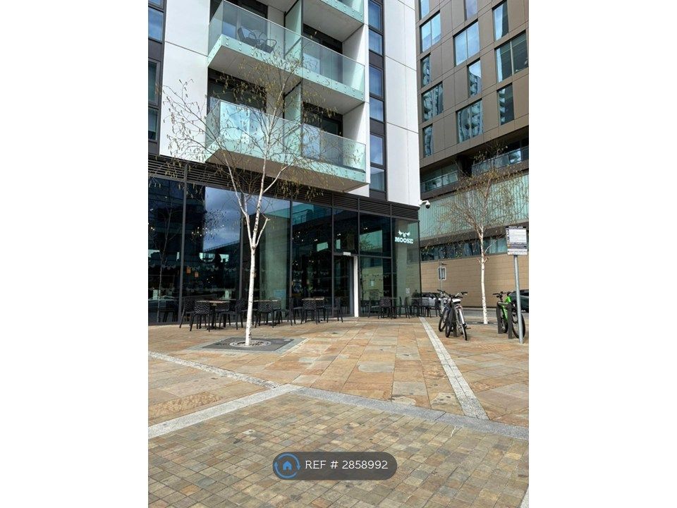 Property photo 2 of 19