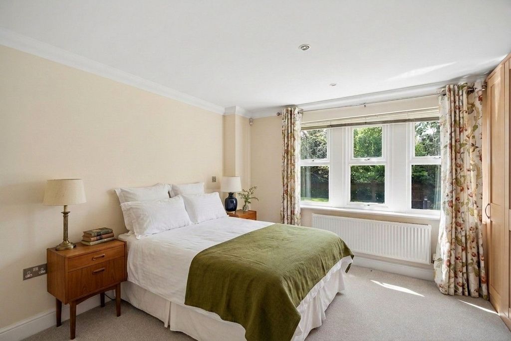 Additional image 9 of 3 bed flat for saleWoodstock Road, Oxford OX2