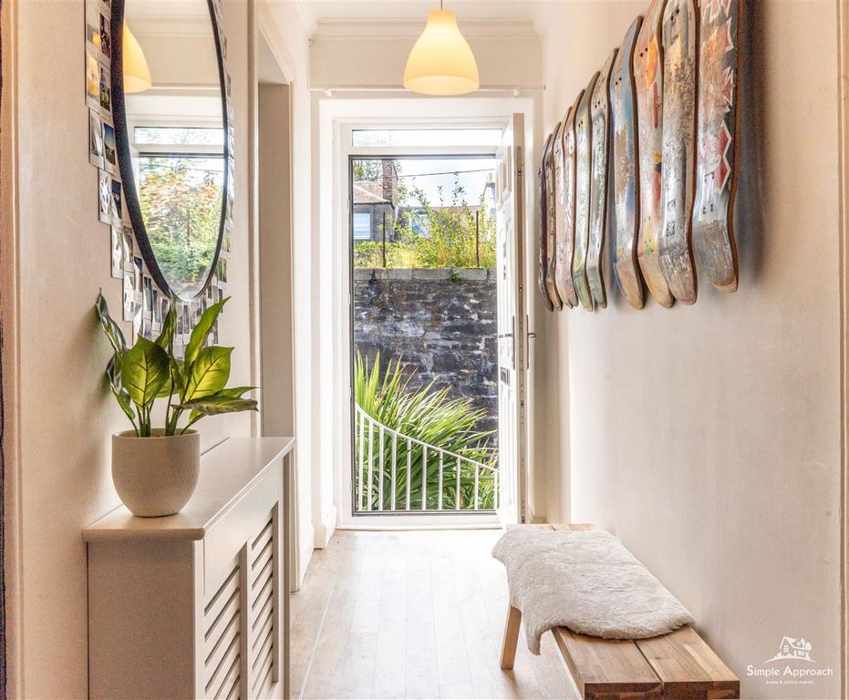 Property photo 2 of 40 Dsc03099-Hdr.Jpg