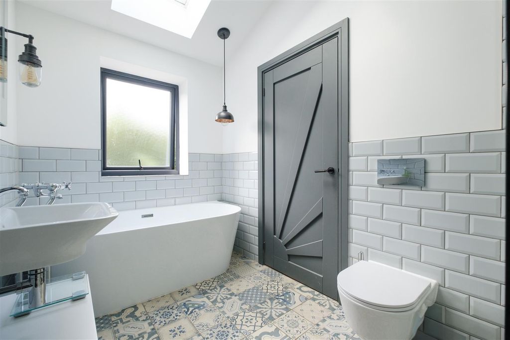 Property photo 3 of 16 Parry Landlooe Bridge Farm-53.Jpg