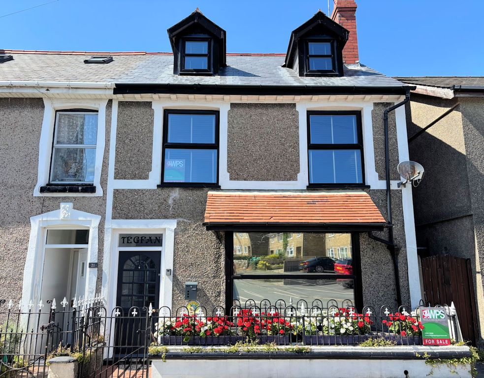 Property photo 1 of 37