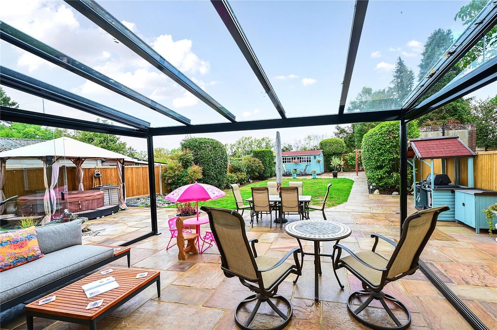 Property photo 3 of 30 Picture No. 24