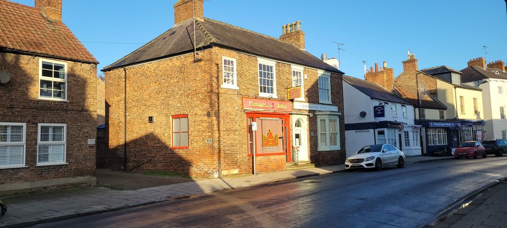 Property photo 3 of 5