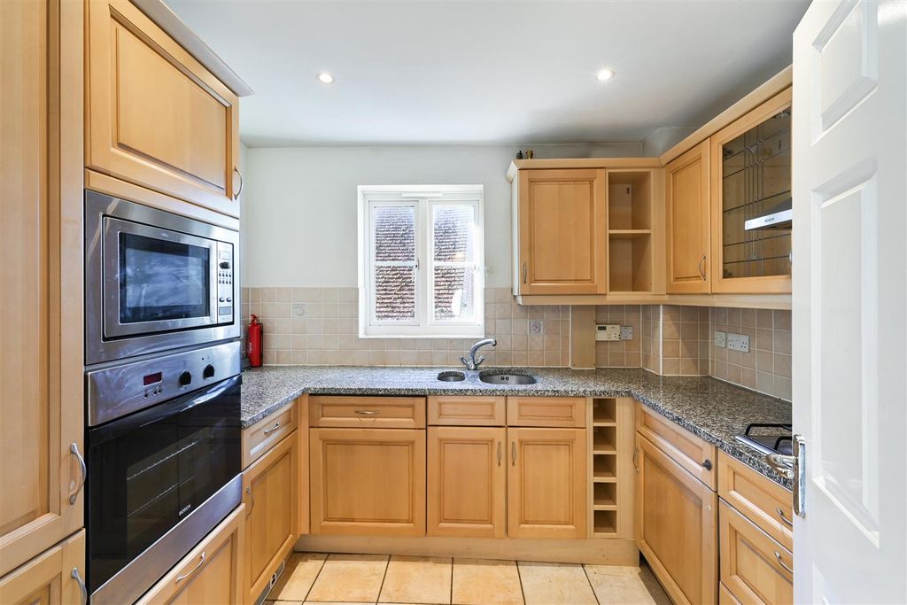 Property photo 3 of 14 Wingfield Court,19- (5).Jpg