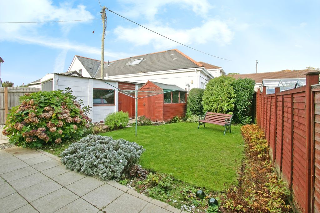 Property photo 3 of 17 Photography