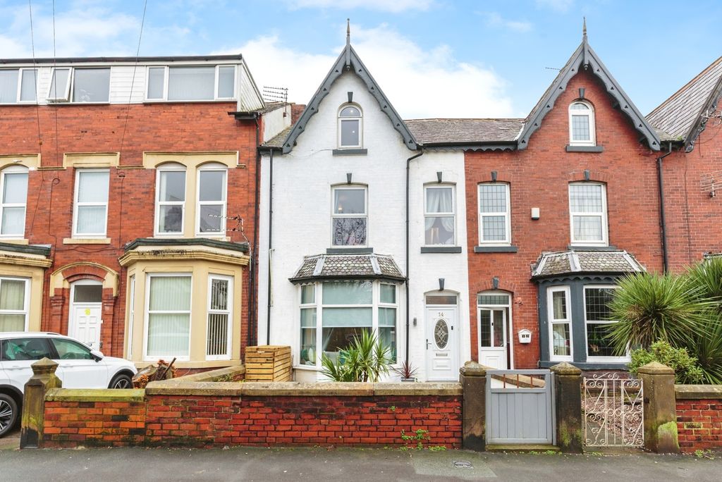 Property photo 1 of 24 Pbox-Img.Jpg