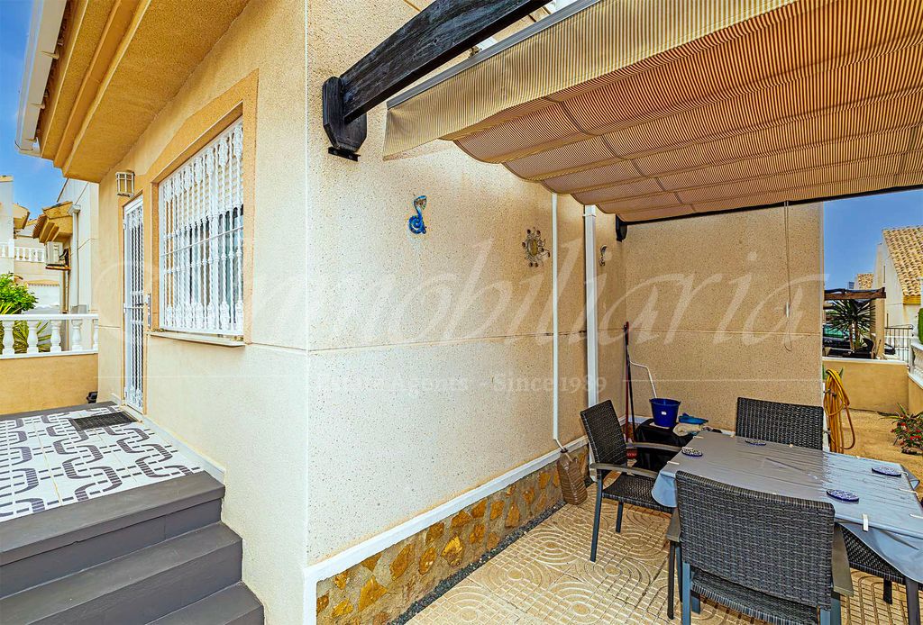 Property photo 3 of 26