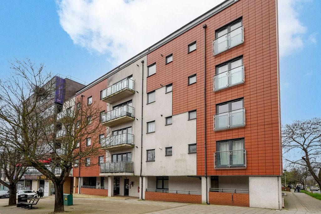 Property photo 1 of 15