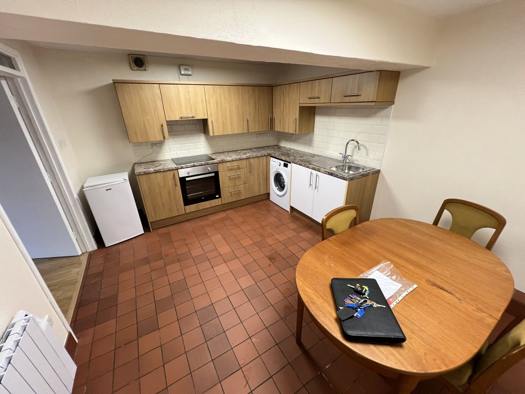 Property photo 3 of 9 Img_5649