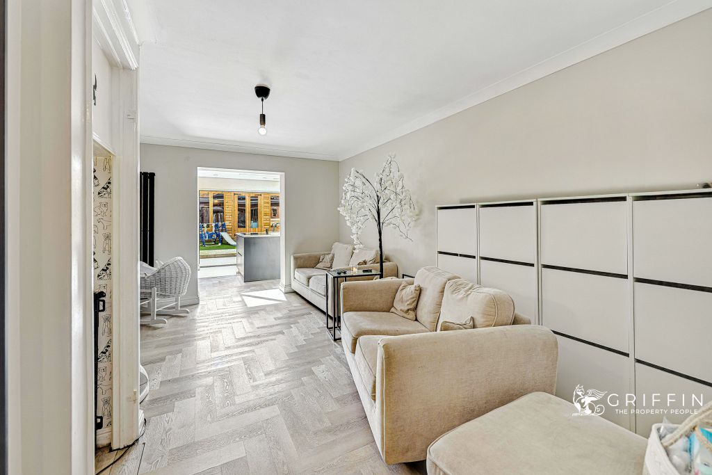 Property photo 3 of 20 4171A1237171A1239