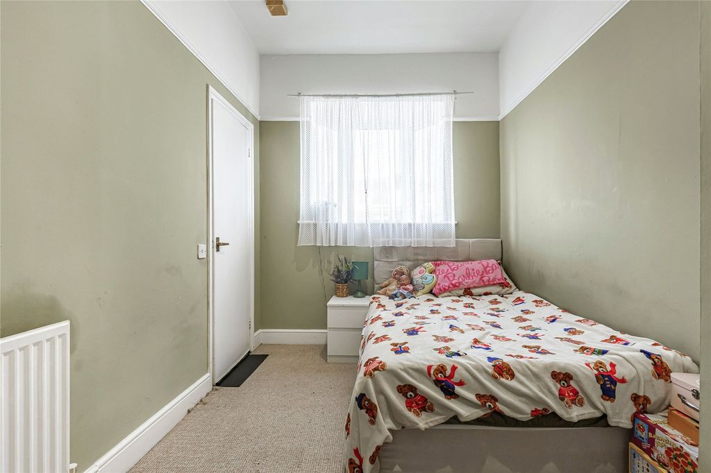 Property photo 3 of 9 Picture No. 04