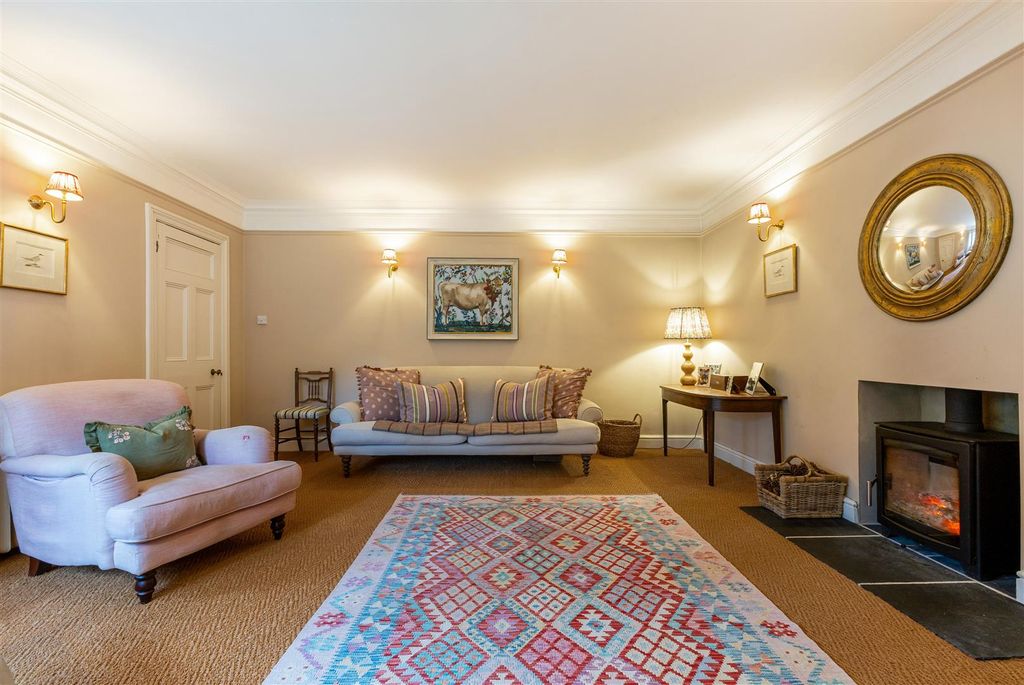 Property photo 2 of 26 Drawing Room