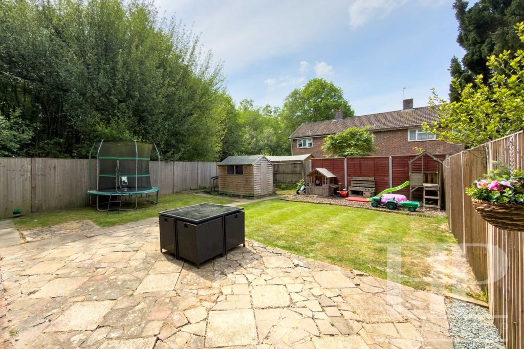 Property photo 2 of 18