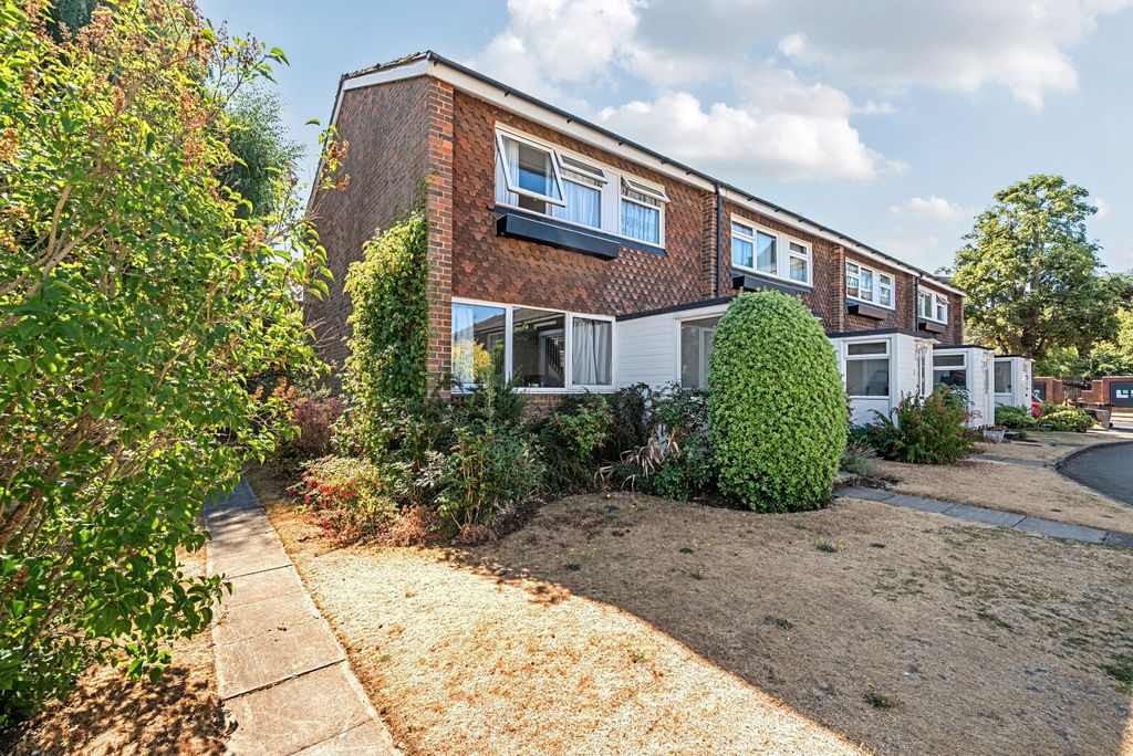 Property photo 1 of 13 8-6A7c470Ddb89c-1...