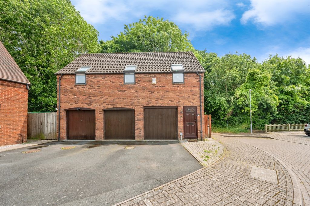 Property photo 1 of 18