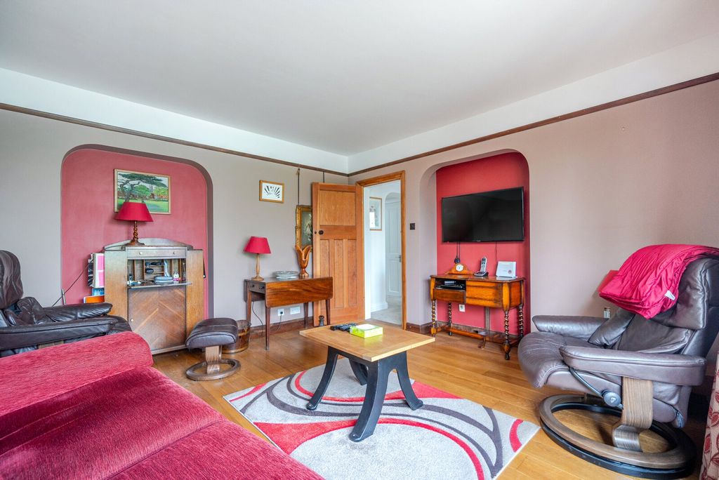 Property photo 3 of 21 Picture No. 09