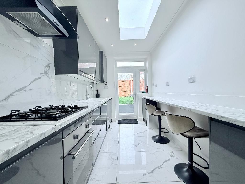 Property photo 3 of 5 Photo 3