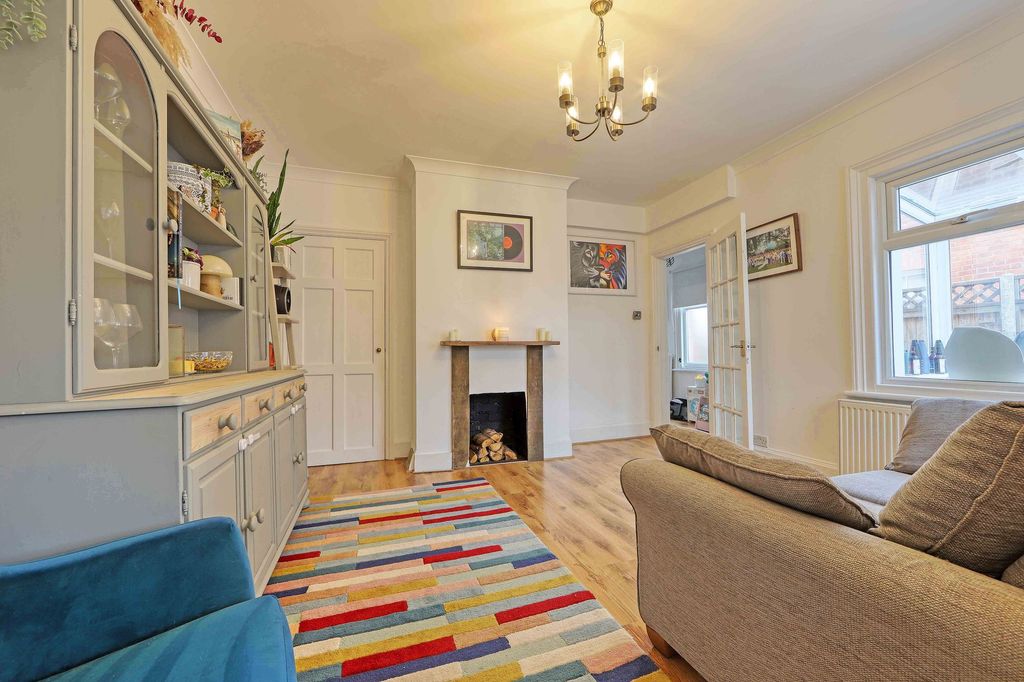 Property photo 3 of 20