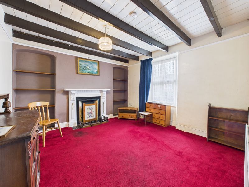 Property photo 2 of 12 Lounge