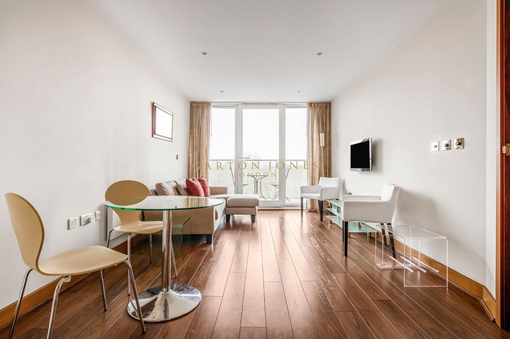 Property photo 3 of 13 Picture No. 19