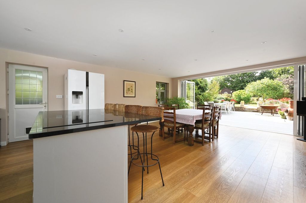 Property photo 3 of 16 Picture No. 86