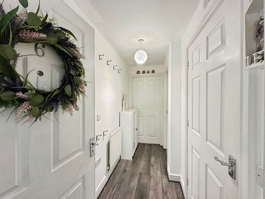 Property photo 3 of 30