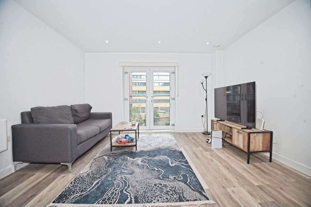 Property photo 2 of 15 Pbox-Img.Jpg