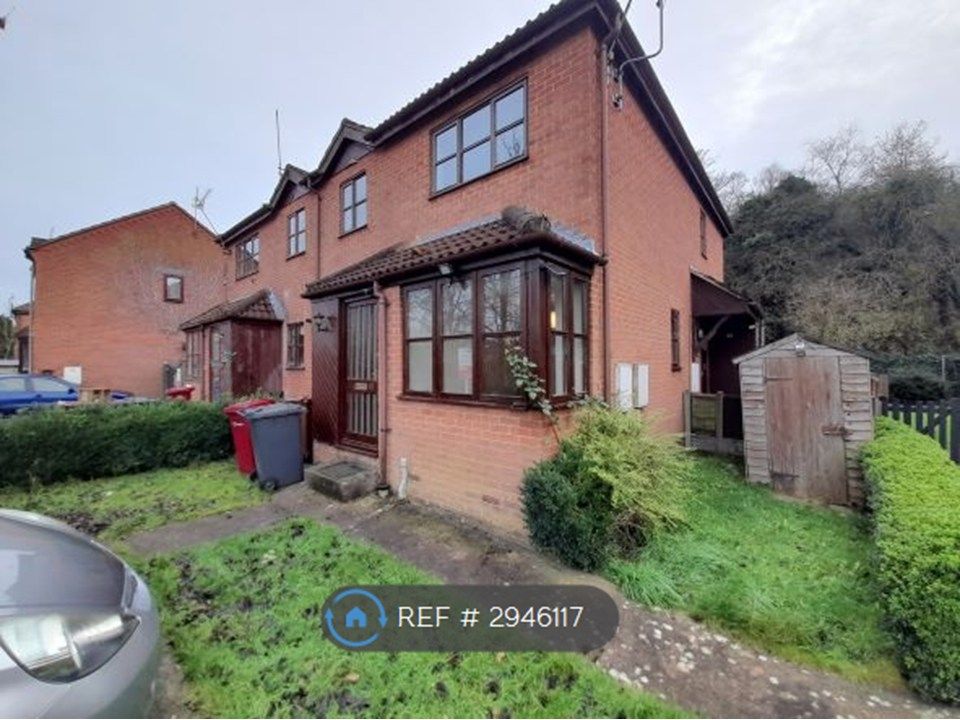 Property photo 1 of 8