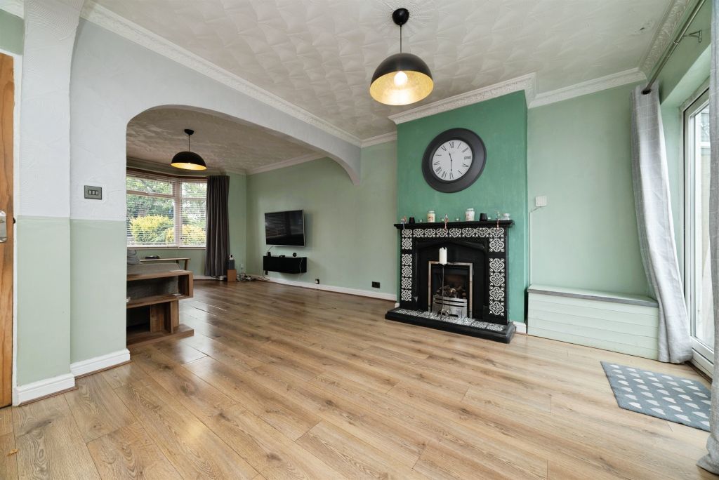 Property photo 2 of 19