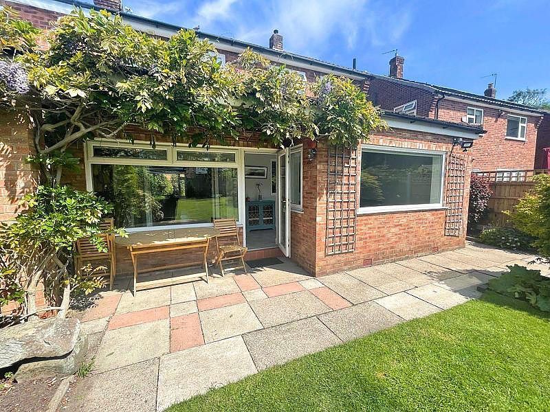 Property photo 3 of 15 Garden