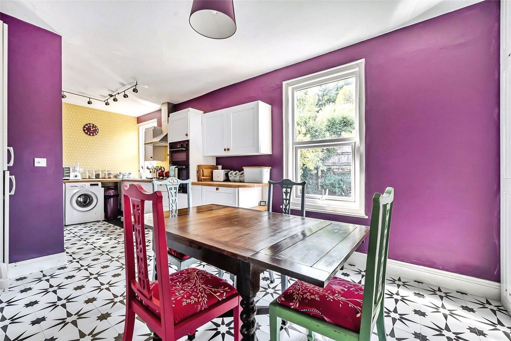 Property photo 3 of 21 Picture No. 34