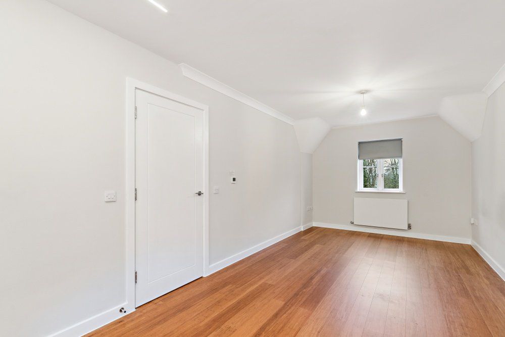 Property photo 3 of 16 Picture No. 20