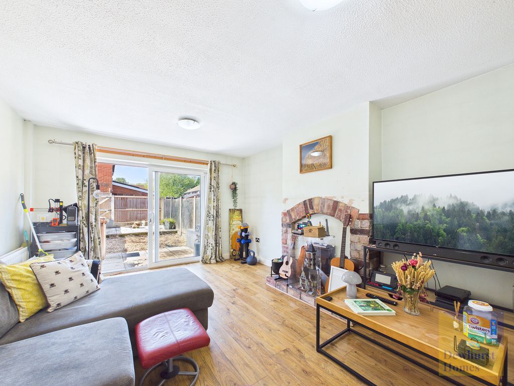 Property photo 3 of 12