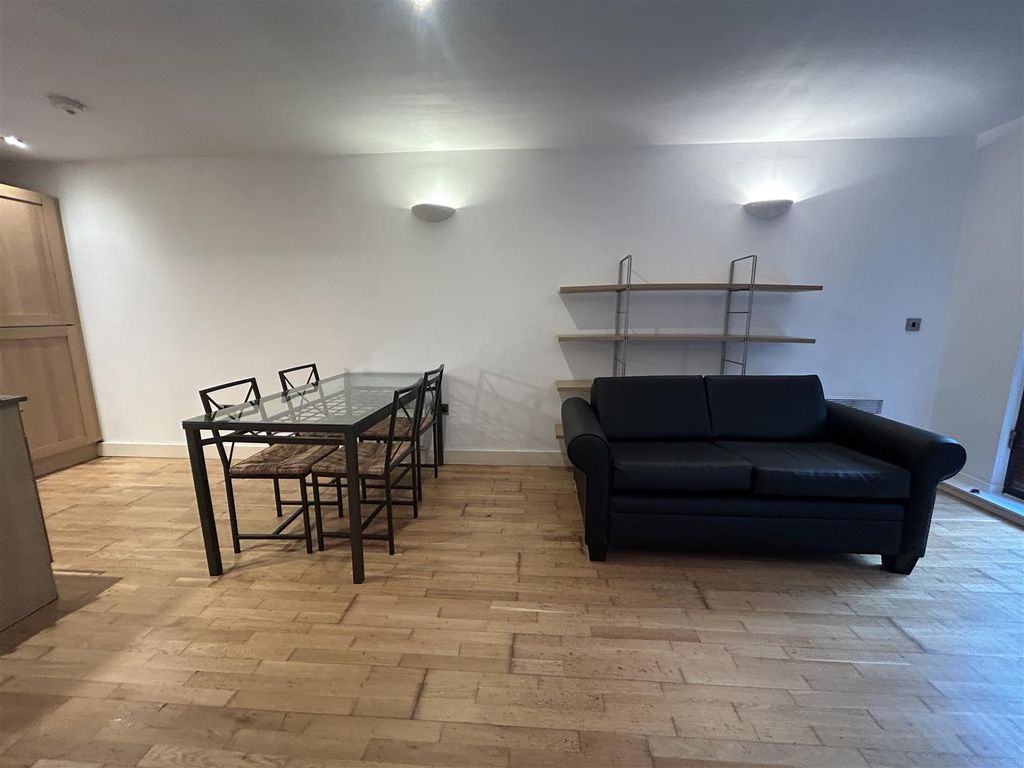 Property photo 3 of 8 Image00004.Jpeg