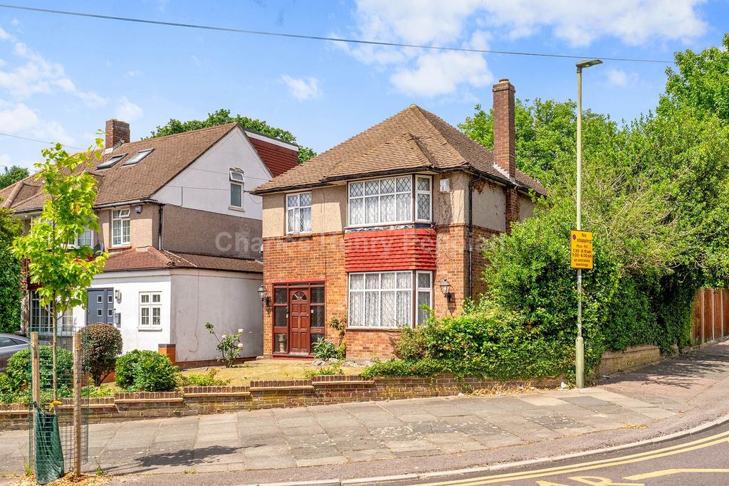Property photo 1 of 21