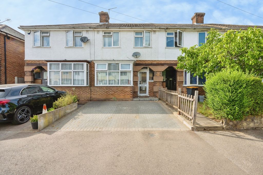 Property photo 1 of 14 Front