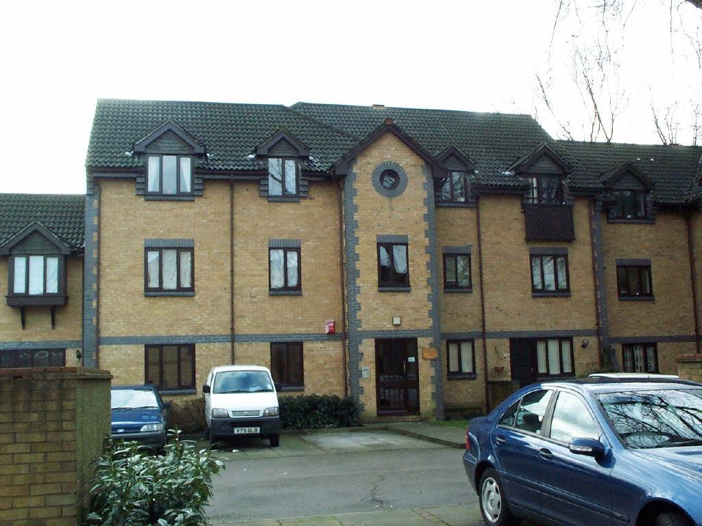 Property photo 1 of 1 2 Double Bedroom Flat For Rent