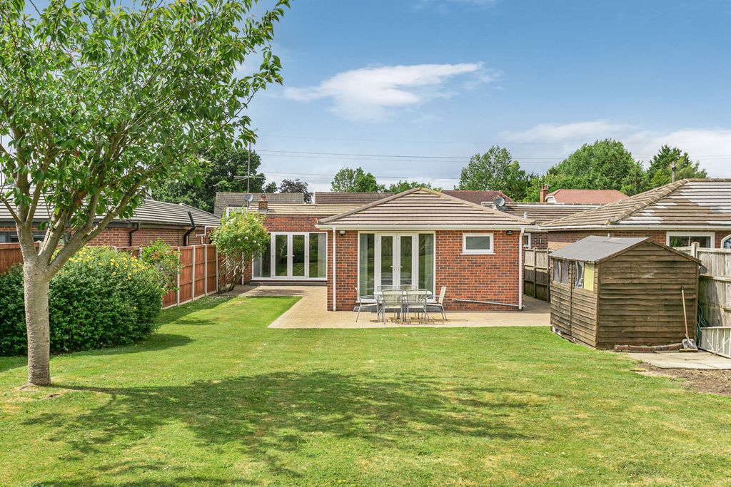 Property photo 3 of 21